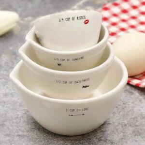 Ceramic love sentiments measuring cup set