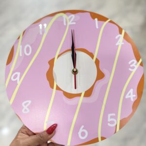 3d doughnut design clock with cream drip